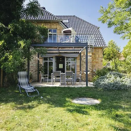 Ferienhaus Wustrow 펜션